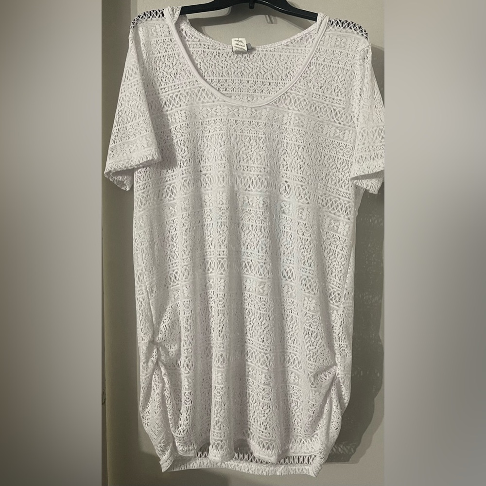 Woman’s Beach‎ Coverup Size XL